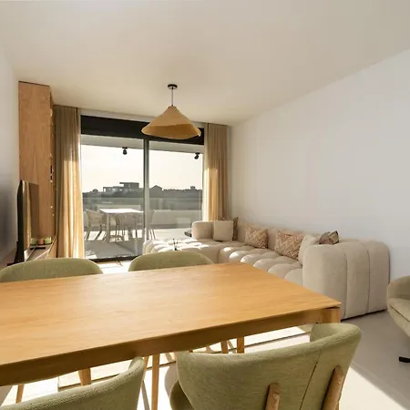 Apartment Med Blue By Time&